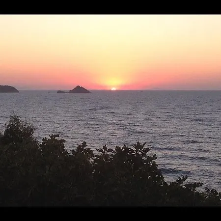 Romantic Greek Style Villa- 5Min From The Private Beach For You! Bodrum
